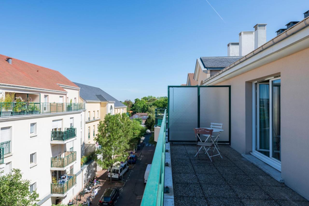 Hotel Cerise Chatou Eksteriør bilde