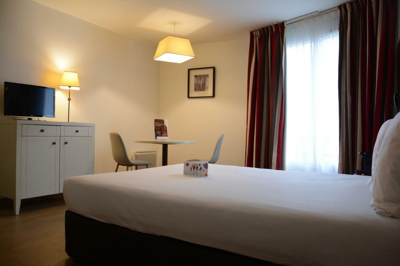 Hotel Cerise Chatou Eksteriør bilde